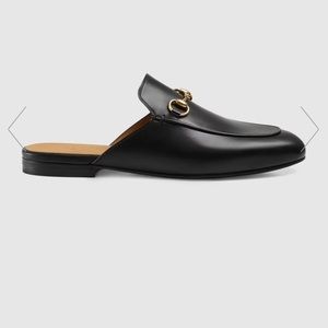 Gucci Princetown leather slipper with Gucci shoe bag